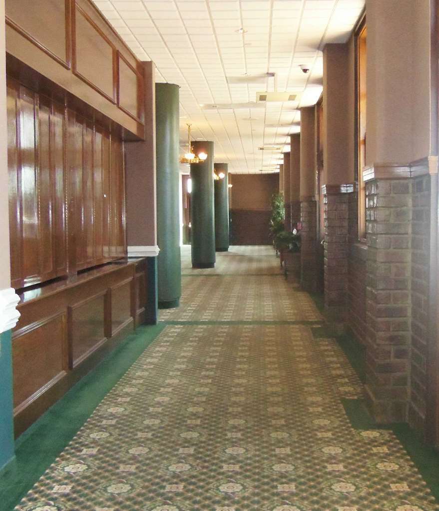 Crowne Plaza Pensacola Grand Hotel Съоръжения снимка